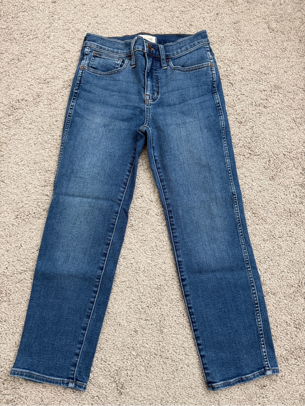 Madewell Women’s Roadtripper Stovepipe Jeans in Medium Blue Wash 25P